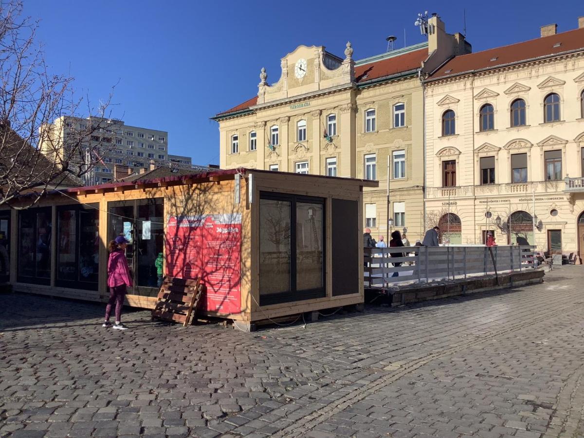 Poppy Flower Apartment Βουδαπέστη Εξωτερικό φωτογραφία